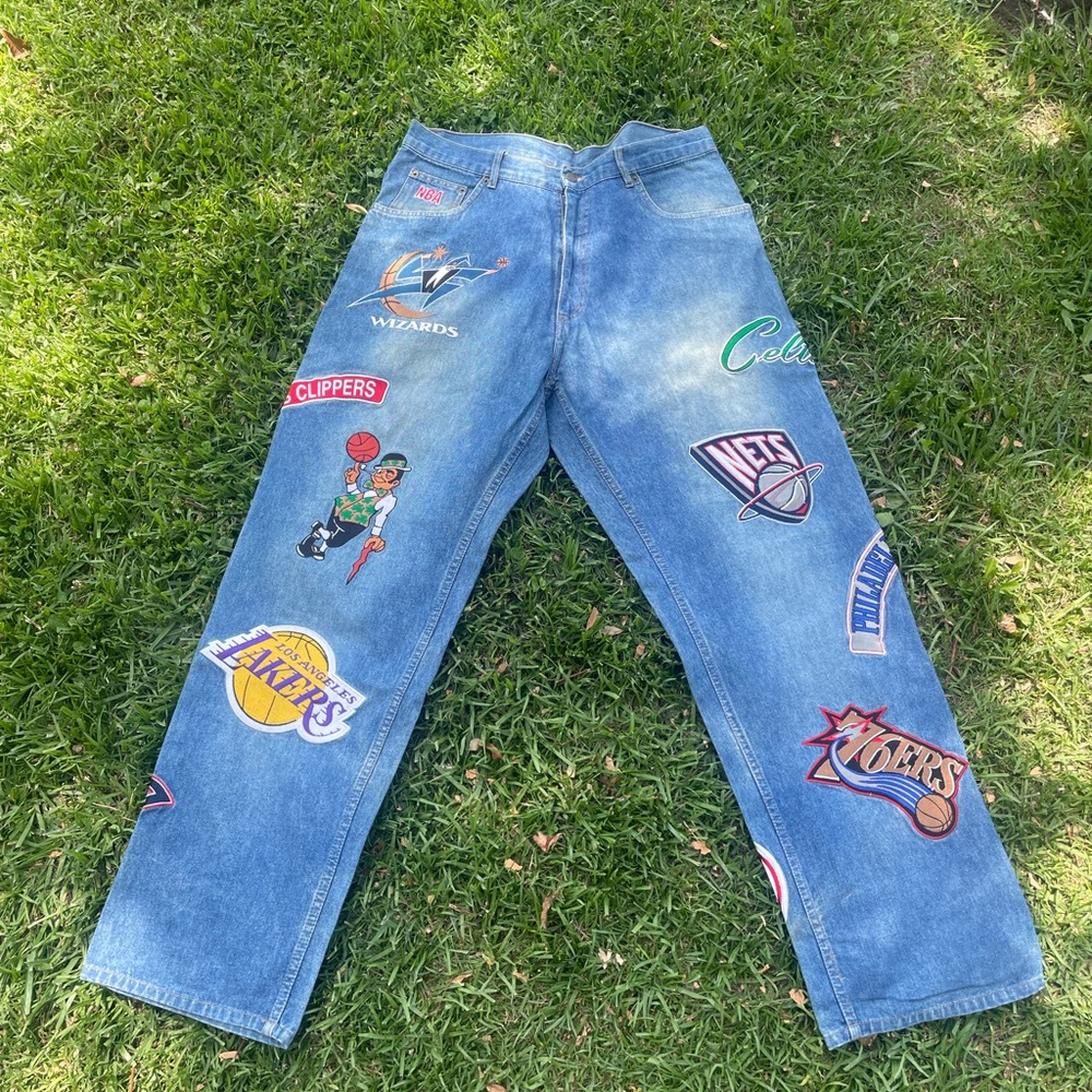 UNK NBA BASKETBALL LOGO PATCH WIDE LEG BAGGY DENIM JEAN URBAN GRAIL SKATE 34